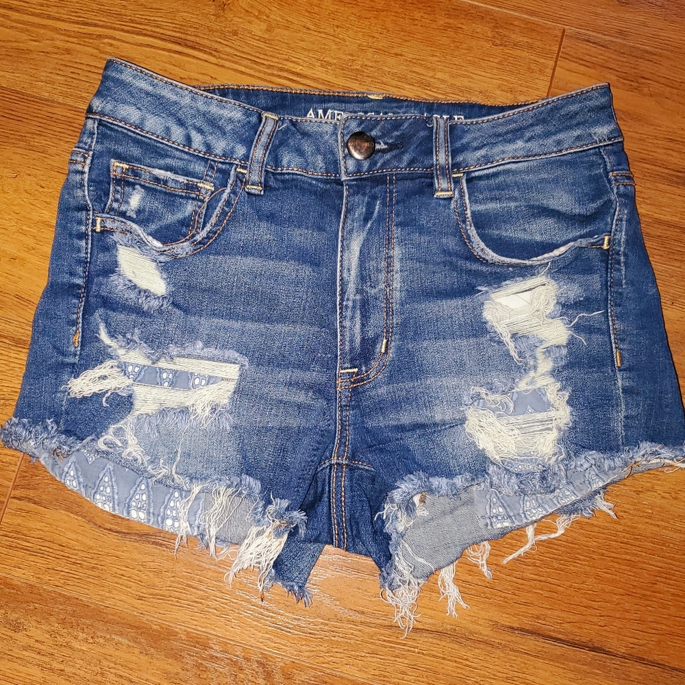 American Eagle hi-rise shorts Size 8
